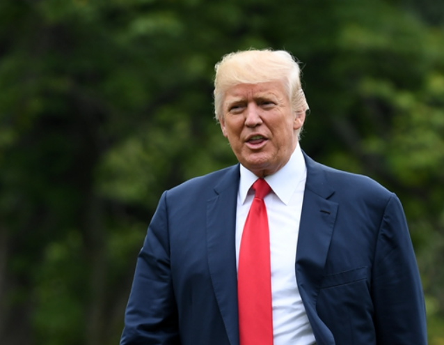 特朗普计划在美国东部时间晚上9:45签署结束政府