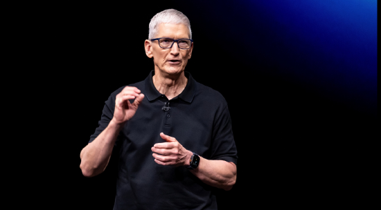 苹果预计新款iPhone将带来火爆节日季