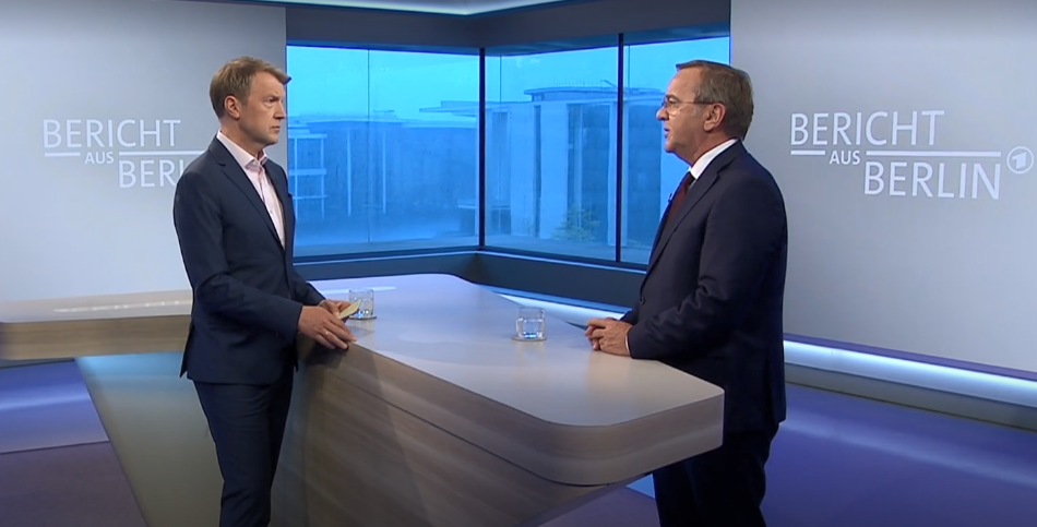 德国防长：德国海军正为可能部署霍尔木兹海峡